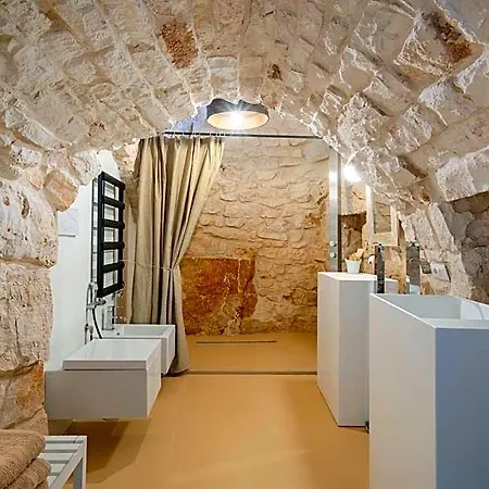 Augusta Trulli Hotell *