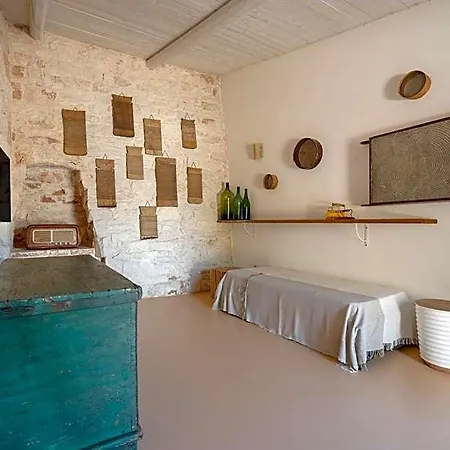 Augusta Trulli Ξενοδοχείο *