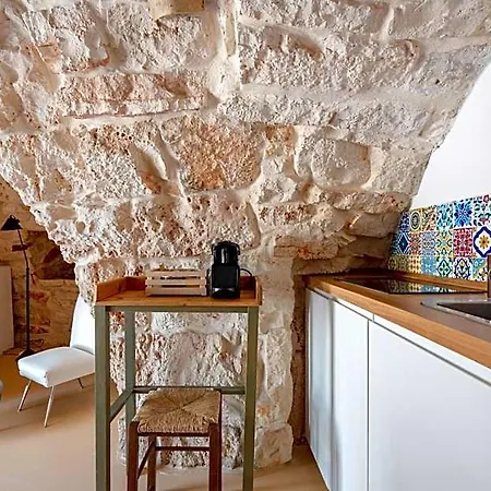 Augusta Trulli * Monopoli