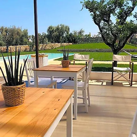 Hotell Augusta Trulli *